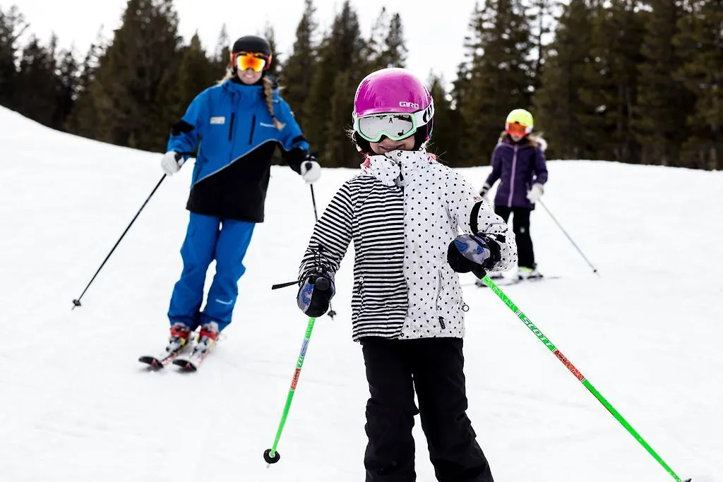**** Resort The Village Lodge Mammoth Lakes Estados Unidos