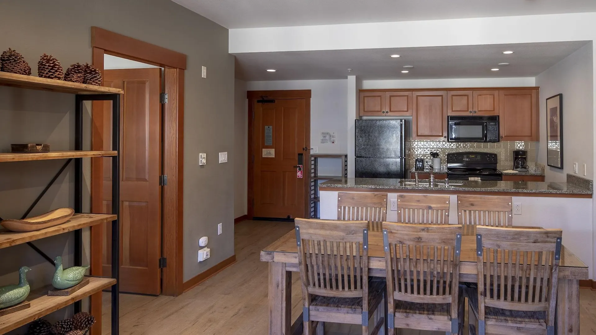 Resort The Village Lodge Mammoth Lakes