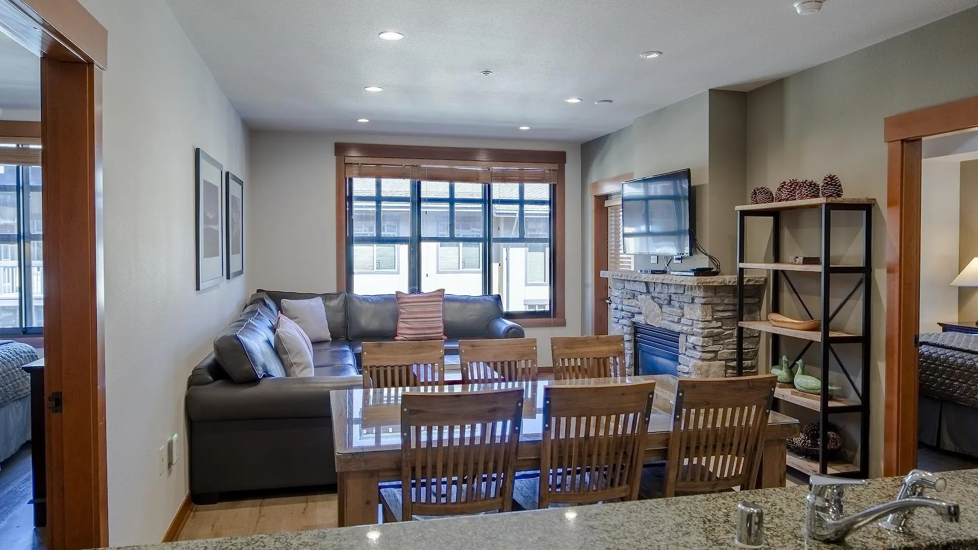 The Village Lodge Mammoth Lakes