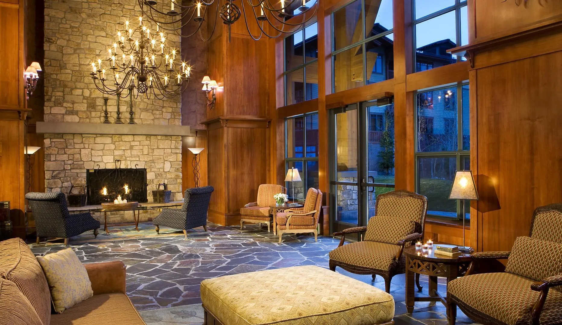 The Village Lodge Mammoth Lakes Feriested