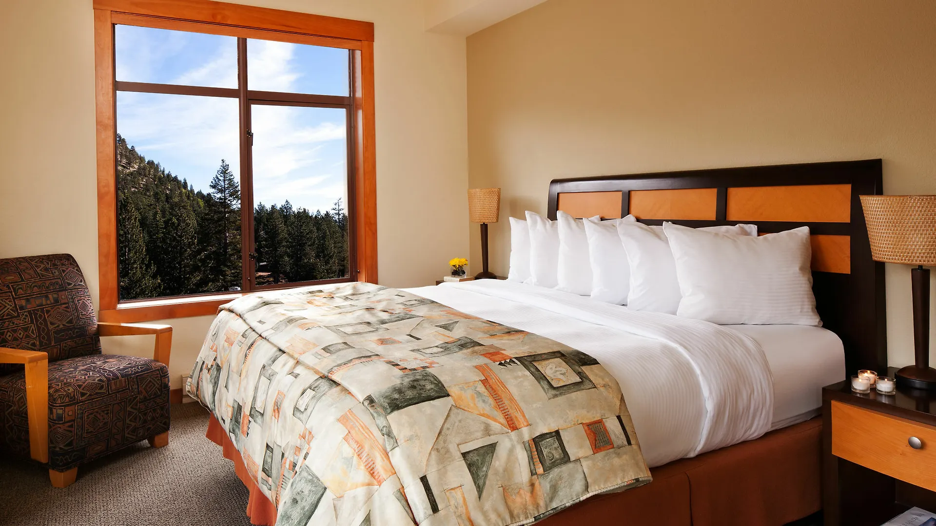 Resort The Village Lodge Mammoth Lakes