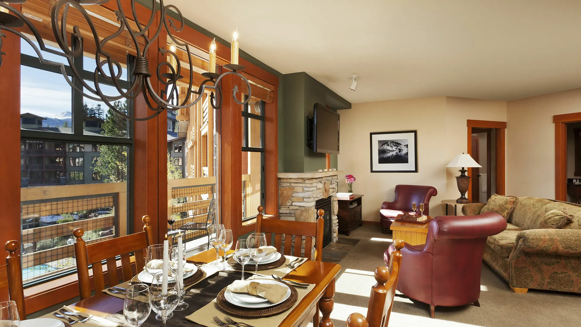 The Village Lodge Mammoth Lakes 4*,  United States